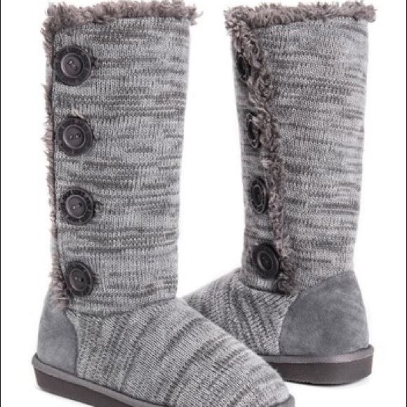 NWT The Original Muk Luks Womens Boots / Shoes - Picture 3 of 3